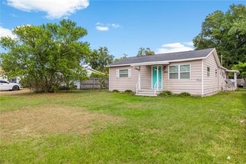 Immobilier commercial à vendre à Zephyrhills, Floride: 3 chambres, 128.67 m2 № 2356710 - photo 4