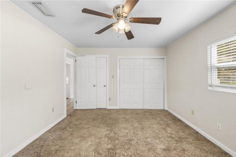 Immobilier commercial à vendre à Zephyrhills, Floride: 3 chambres, 128.67 m2 № 2356710 - photo 22