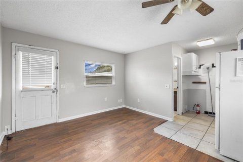 Immobilier commercial à vendre à Zephyrhills, Floride: 3 chambres, 128.67 m2 № 2356710 - photo 29