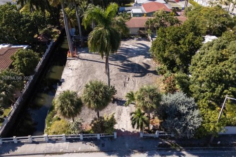 Land in Miami, Florida № 1987201 - photo 6