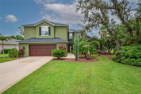 House in Plant City, Florida 4 bedrooms, 293.29 sq.m. № 1725466 - photo 1