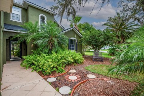 House in Plant City, Florida 4 bedrooms, 293.29 sq.m. № 1725466 - photo 5