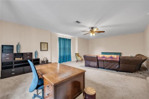 House in Plant City, Florida 4 bedrooms, 293.29 sq.m. № 1725466 - photo 27