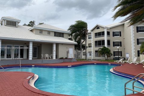 Condominio en alquiler en Oakland Park, Florida, 2 dormitorios, 92.16 m2 № 2056607 - foto 26