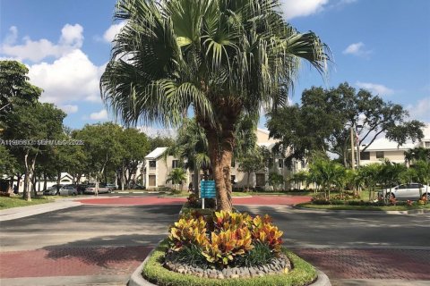 Condominio en alquiler en Oakland Park, Florida, 2 dormitorios, 92.16 m2 № 2056607 - foto 29