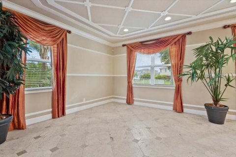 House in Port St. Lucie, Florida 3 bedrooms, 232.53 sq.m. № 2089495 - photo 11