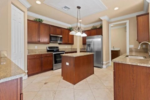 House in Port St. Lucie, Florida 3 bedrooms, 232.53 sq.m. № 2089495 - photo 24