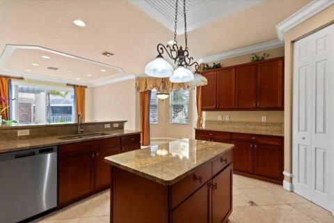 House in Port St. Lucie, Florida 3 bedrooms, 232.53 sq.m. № 2089495 - photo 28