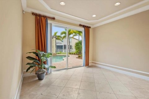 House in Port St. Lucie, Florida 3 bedrooms, 232.53 sq.m. № 2089495 - photo 18