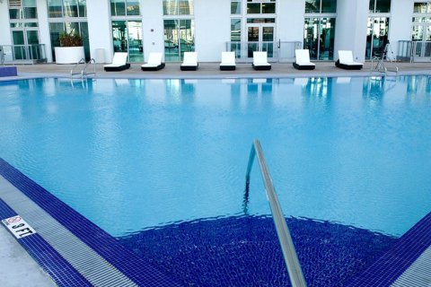 Apartment in THE IVY in Miami, Florida 2 bedrooms, 102 sq.m. № 102562 - photo 1