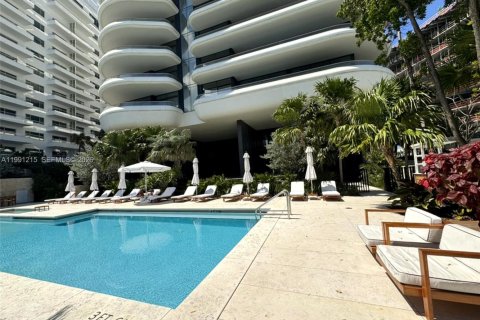 Condo in Miami Beach, Florida, 1 bedroom  № 2052111 - photo 12