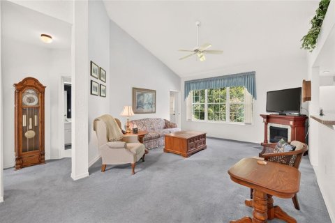 Villa ou maison à vendre à Ocala, Floride: 2 chambres, 159.33 m2 № 2121409 - photo 10