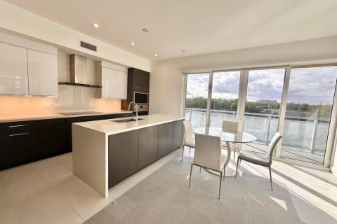 Copropriété à vendre à Hollywood, Floride: 2 chambres, 202.99 m2 № 2407727 - photo 8