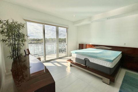 Copropriété à vendre à Hollywood, Floride: 2 chambres, 202.99 m2 № 2407727 - photo 16
