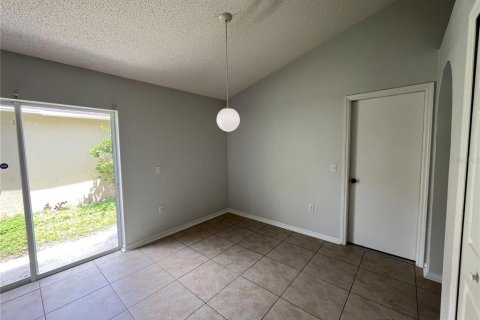 House in Winter Haven, Florida 3 bedrooms, 106.65 sq.m. № 1886855 - photo 7