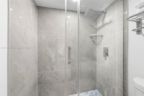 Купить кондоминиум в Майами-Бич, Флорида 2 спальни, 99.31м2, № 1814109 - фото 16