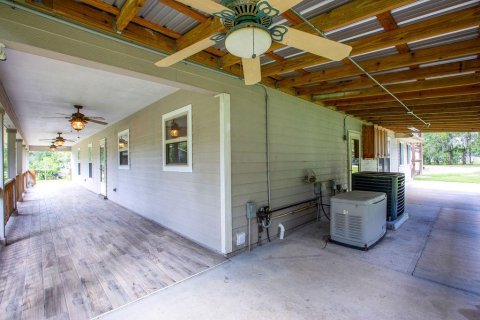 Villa ou maison à vendre à Lake Butler, Floride: 3 chambres, 246.01 m2 № 2354800 - photo 5