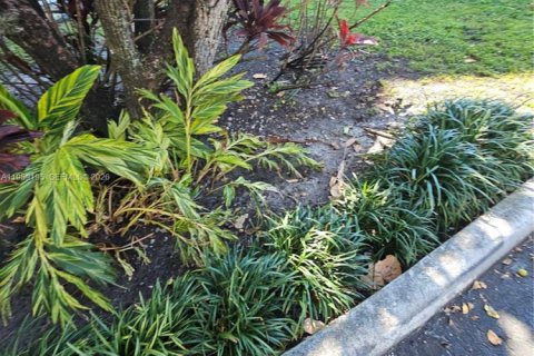 Купить кондоминиум в Авентура, Флорида 2 спальни, 92.34м2, № 2051658 - фото 23