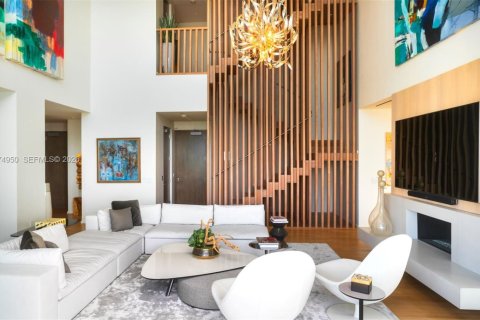 Снять в аренду кондоминиум в Майами-Бич, Флорида 4 спальни, 465.53м2, № 2041469 - фото 6