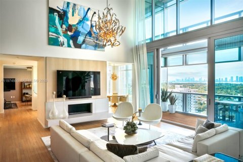 Снять в аренду кондоминиум в Майами-Бич, Флорида 4 спальни, 465.53м2, № 2041469 - фото 5