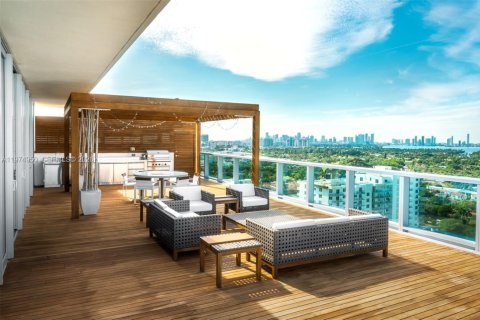 Снять в аренду кондоминиум в Майами-Бич, Флорида 4 спальни, 465.53м2, № 2041469 - фото 28