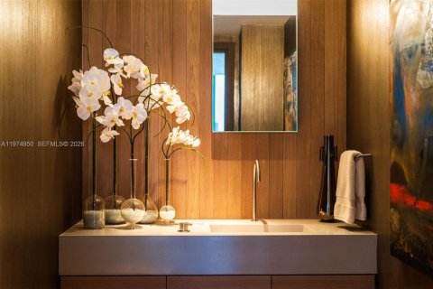 Снять в аренду кондоминиум в Майами-Бич, Флорида 4 спальни, 465.53м2, № 2041469 - фото 17