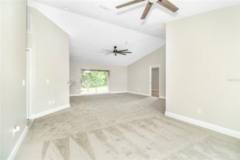 Villa ou maison à vendre à Land O' Lakes, Floride: 3 chambres, 174.19 m2 № 2355675 - photo 6