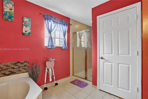 Touwnhouse à vendre à Lauderhill, Floride: 3 chambres, 190.45 m2 № 1896110 - photo 23