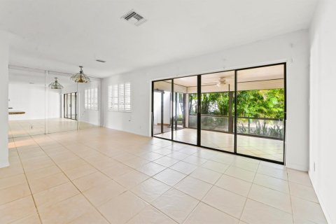 Villa ou maison à vendre à Boca Raton, Floride: 2 chambres, 142.98 m2 № 2185769 - photo 11