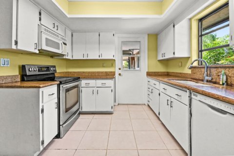 Villa ou maison à vendre à Boca Raton, Floride: 2 chambres, 142.98 m2 № 2185769 - photo 18