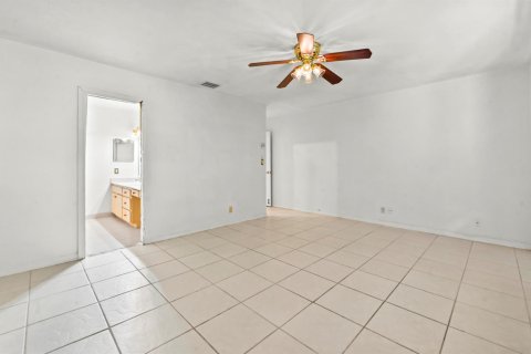 Villa ou maison à vendre à Boca Raton, Floride: 2 chambres, 142.98 m2 № 2185769 - photo 25