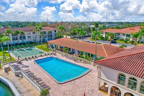 Copropriété à vendre à Clearwater, Floride: 1 chambre, 71.53 m2 № 1525077 - photo 25