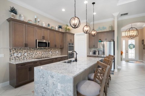House in Port St. Lucie, Florida 3 bedrooms, 191.19 sq.m. № 1814042 - photo 17