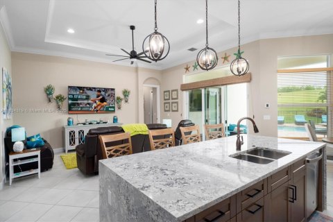 House in Port St. Lucie, Florida 3 bedrooms, 191.19 sq.m. № 1814042 - photo 21