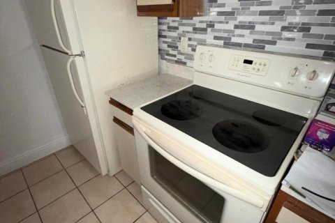 Copropriété à louer à Pompano Beach, Floride: 1 chambre, 72.93 m2 № 2310994 - photo 4