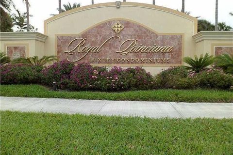 Condo à Pompano Beach, Floride, 1 chambre  № 2310994