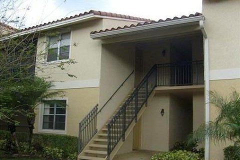 Copropriété à louer à Pompano Beach, Floride: 1 chambre, 72.93 m2 № 2310994 - photo 2