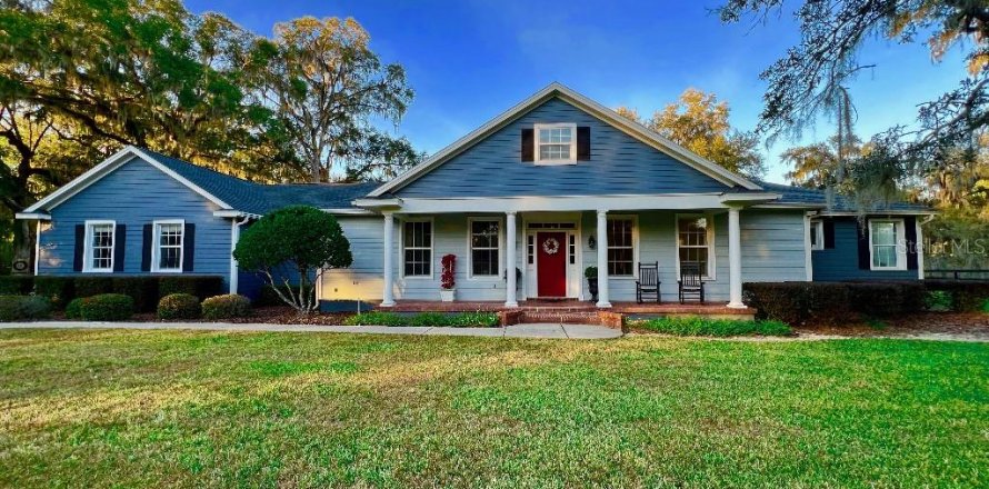 Casa en Ocala, Florida 4 dormitorios, 262.63 m2 № 1554431