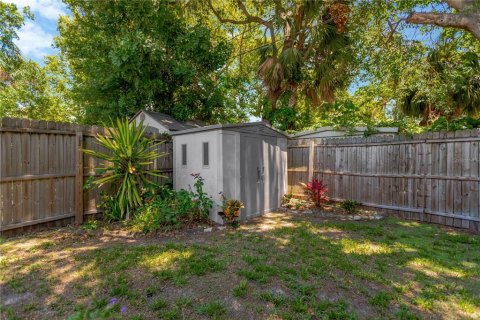 House in Gulfport, Florida 3 bedrooms, 126.53 sq.m. № 1746960 - photo 22