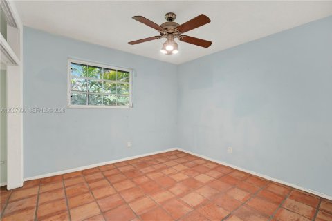 Villa ou maison à vendre à Pinecrest, Floride: 4 chambres, 278.89 m2 № 2084856 - photo 20