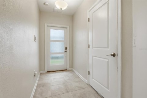 Купить кондоминиум в Киссимми, Флорида 7 комнат, 128.95м2, № 2196375 - фото 5