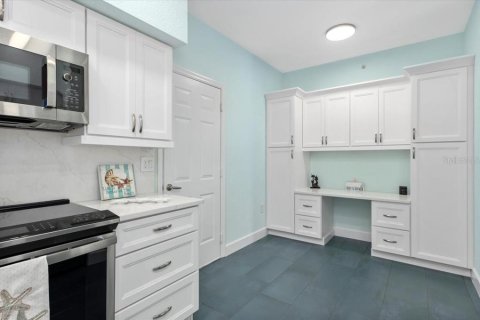 Condo in Bradenton, Florida, 2 bedrooms  № 1558088 - photo 12