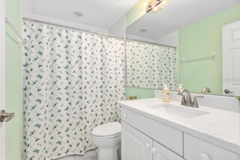 Condo in Bradenton, Florida, 2 bedrooms  № 1558088 - photo 23