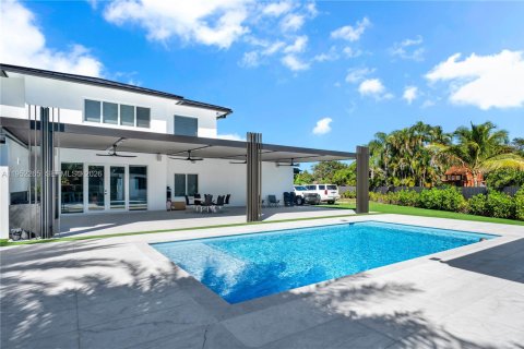 Villa ou maison à Miami, Floride 5 chambres, 293.48 m2 № 2007821