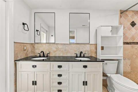 Villa ou maison à vendre à Holiday, Floride: 3 chambres, 147.25 m2 № 2433263 - photo 28