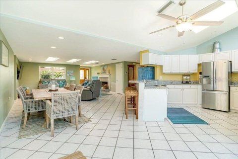 Casa en alquiler en Sarasota, Florida, 3 dormitorios, 159.42 m2 № 1336987 - foto 7