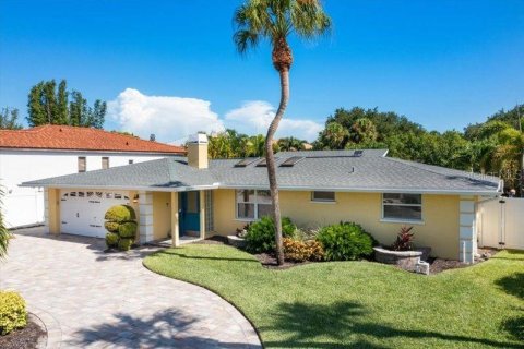 Casa en alquiler en Sarasota, Florida, 3 dormitorios, 159.42 m2 № 1336987 - foto 2