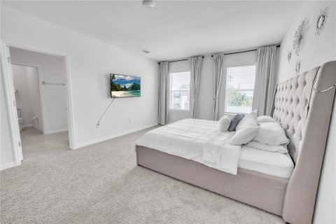 House in Wesley Chapel, Florida 5 bedrooms, 242.01 sq.m. № 1887121 - photo 30