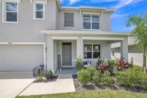 House in Wesley Chapel, Florida 5 bedrooms, 242.01 sq.m. № 1887121 - photo 2