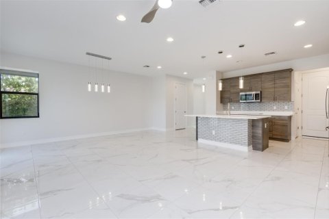 Touwnhouse à vendre à Boca Raton, Floride: 3 chambres, 187.66 m2 № 2240938 - photo 9